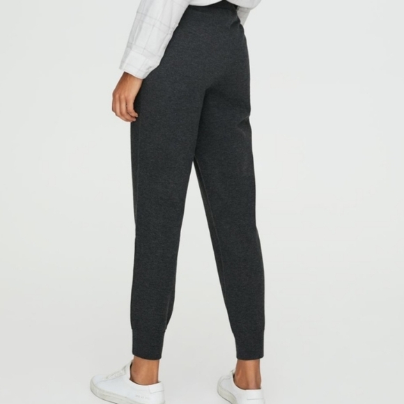 Aritzia The Group Babaton Rodin Knie Jogger Pants - Picture 3 of 12